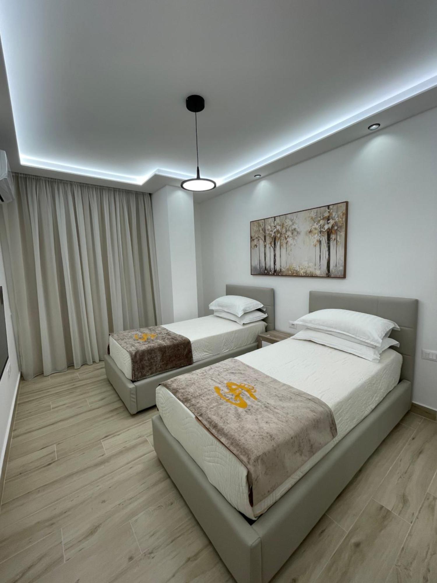 Apartment Las Apartments Saranda Sarande